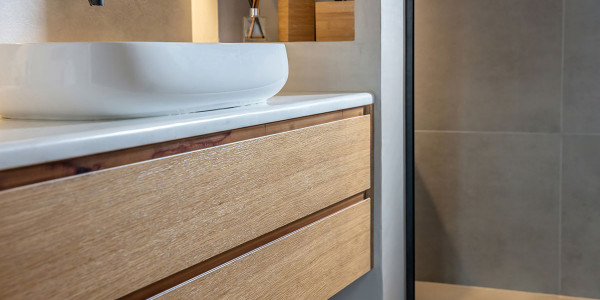 Reforma de Baños Cádiz · Instalación de Muebles y Accesorios de Baño