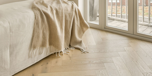 Reformas Integrales Tarifa · Instalación de Parquet, Moquetas, Gres, Porcelánicos