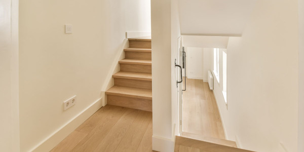 Rehabilitación / Reformas de Casas Tarifa · Reformas de Escaleras y Pasillos