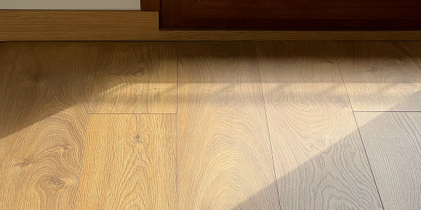Rehabilitación / Reformas de Pisos Benaocaz · Instalación de Parquet, Gres, Porcelánicos y Moquetas